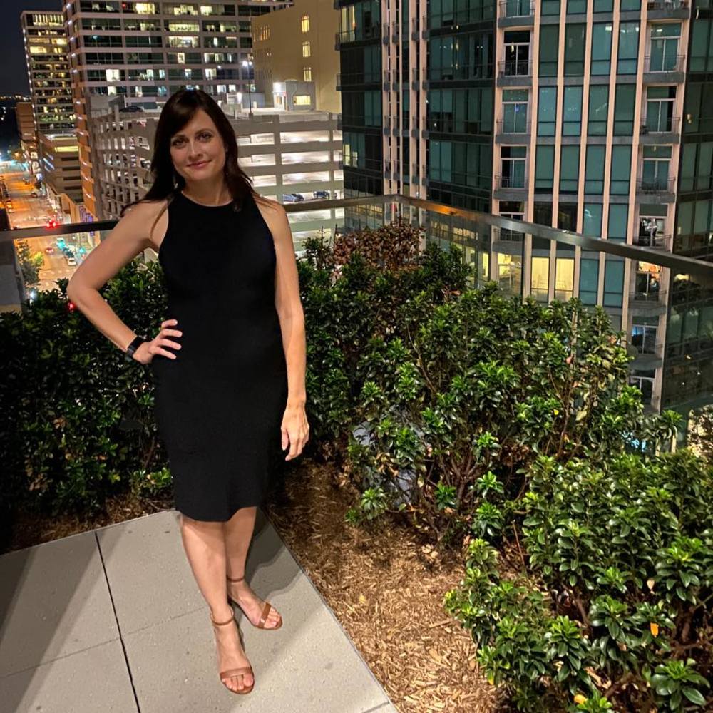 Meet your Posher, Dana